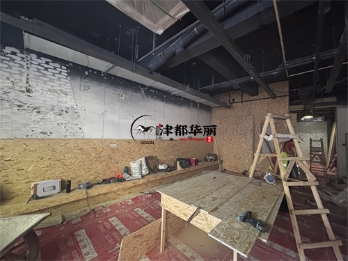 海原装修公司|海原志酒清吧装修施工巡检