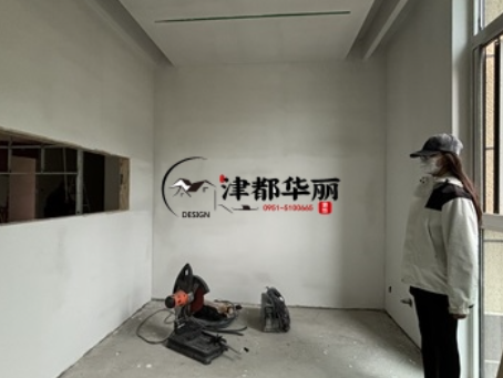 海原装修公司|海原音一办公室装修项目现场巡检